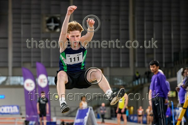 Age26SUN-917983 - Field Male