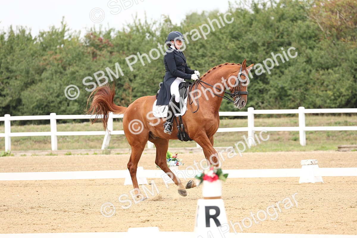 SBM_007049 - Class 9 - FEI INT I - 13.37-14.33