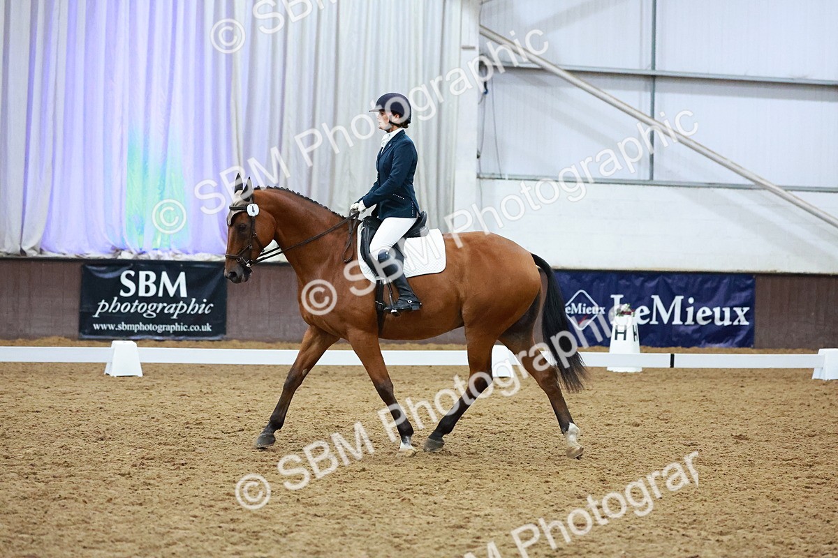 SBM_004188 - Class 12 - E2 Championship - 14.50-15.53