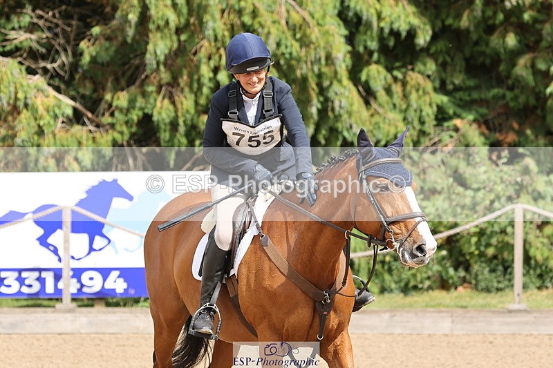 250803A-153356-15824 - Q-755-Alicia.Balfour-BEECHFORT.GEM