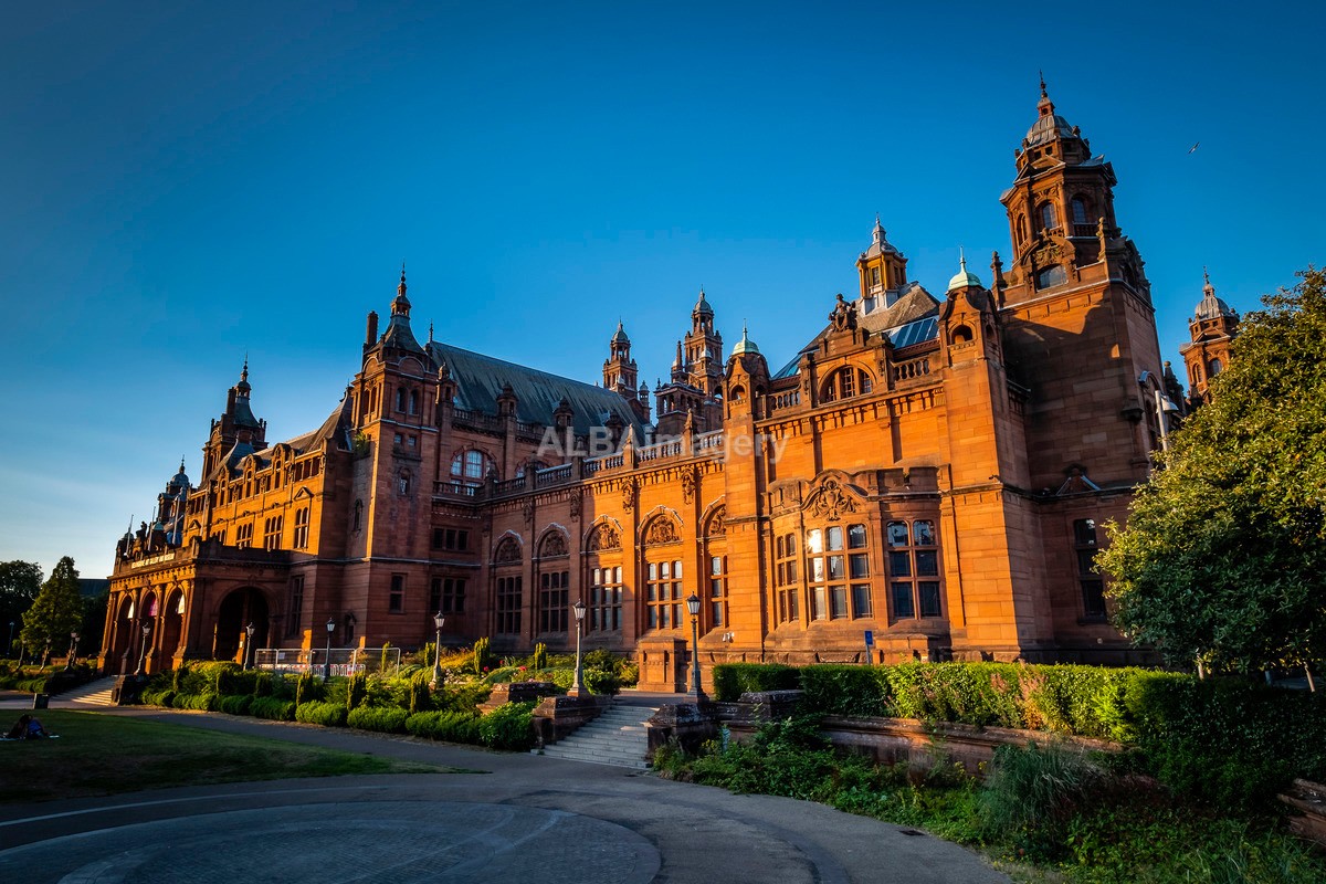 Setting Sun on The Kelvingrove Art Gallery and Museum - My Glasgow