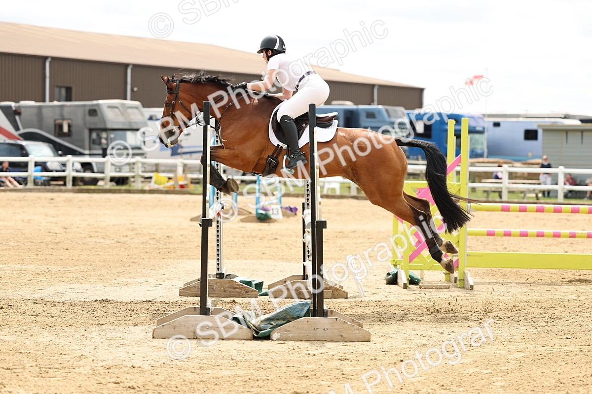 SBM_005443 - Class 17 - Senior Discovery - 1.00m