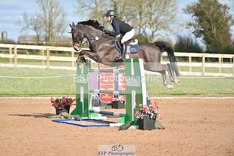 240420A-172204-12673 - Cls 11, 2 Star Big Tour 1.40m