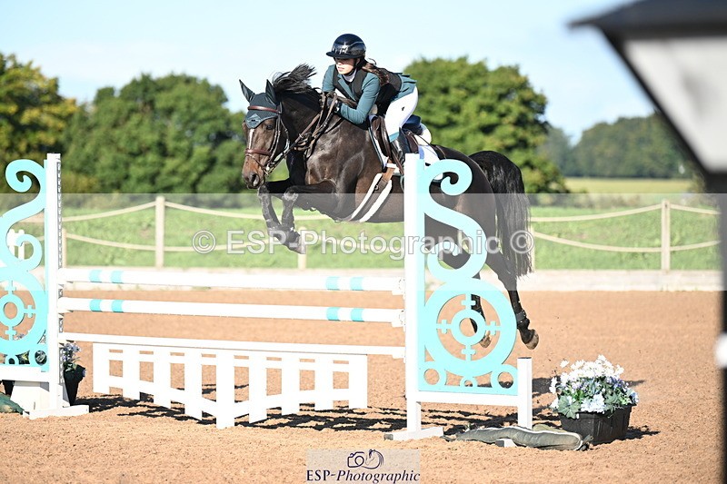 240912A-092015-00116 - Cls 1 Snr 1.05m & 1.10m Open