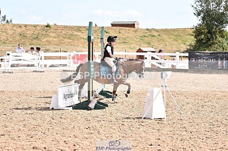 260818-150938-00024 - Clear Round