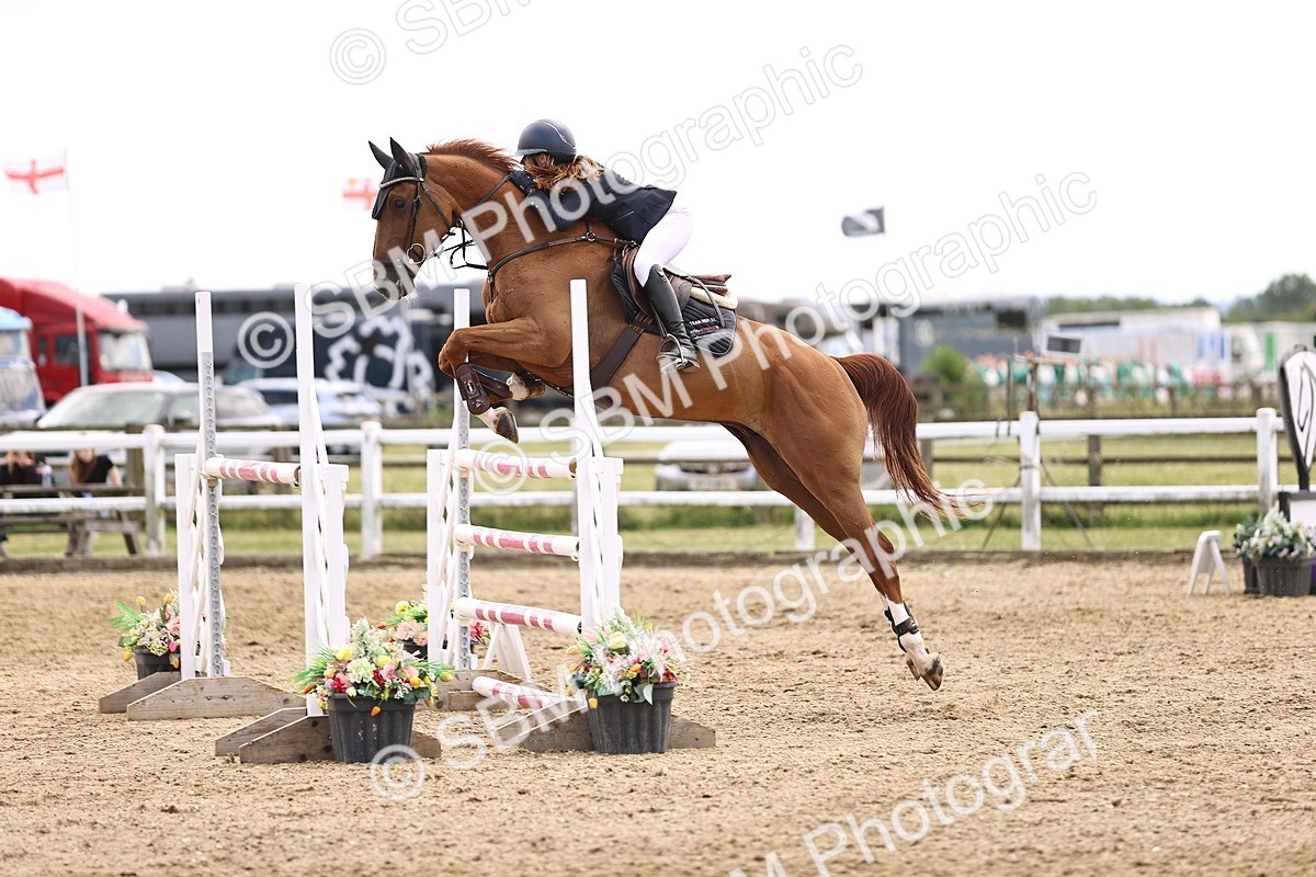 SBM_003772 - Class 22 - Senior Foxhunter 1.20m