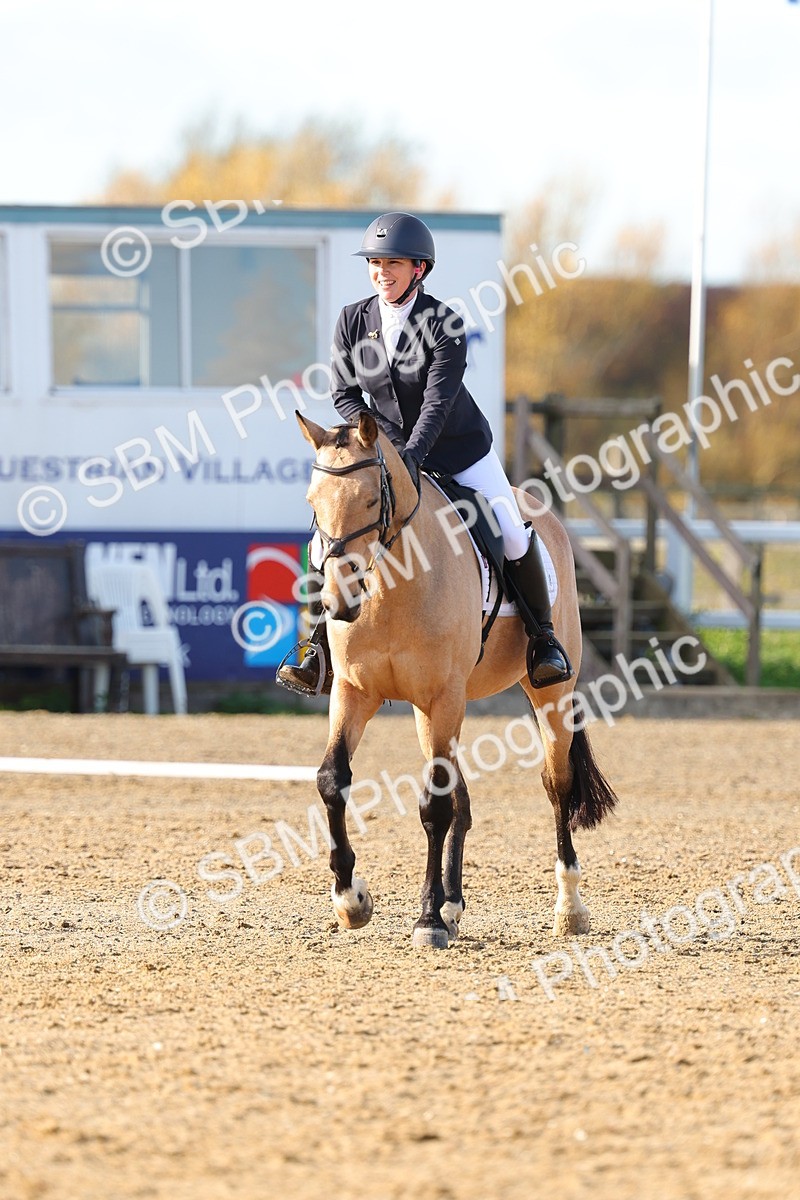 SBM_001097 - Novice 5