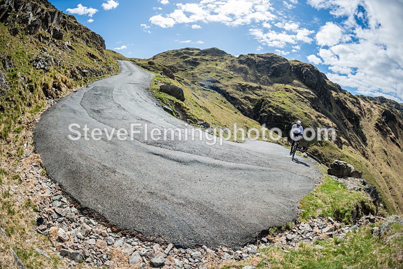 105117 - Hardknott Hairpin 11.00 - 12.00