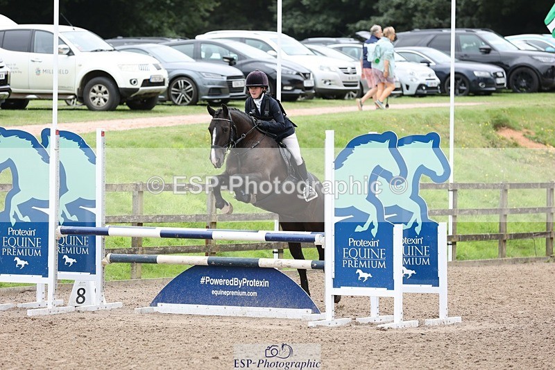 240803-123402-05010 - 153-Eleanor_Blewitt-CARRY_ON_PRINCESS