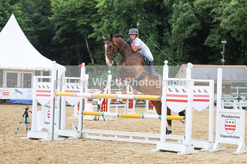 3E7A6542 - Class 9: Senior 1.15m Open