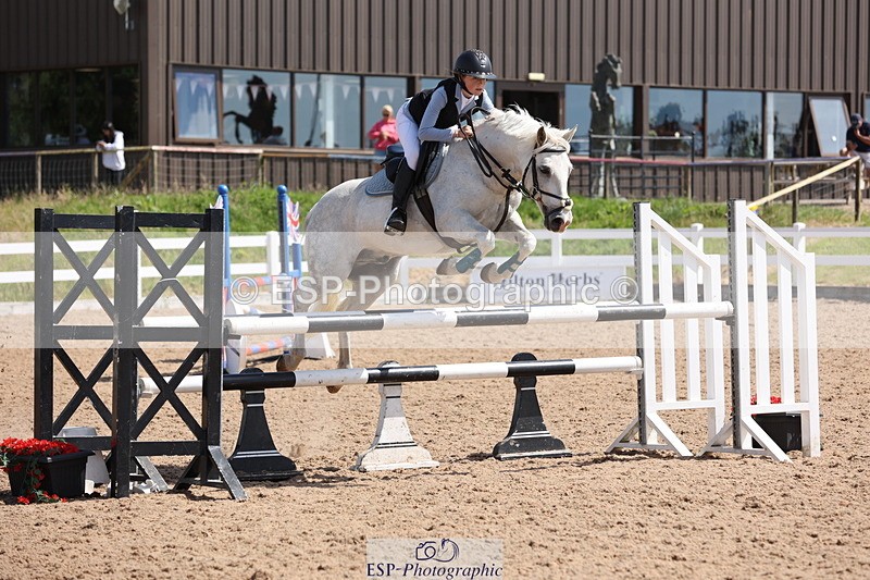 240629A-110412-04387 - Cls 17 Discovery and 90cm Open