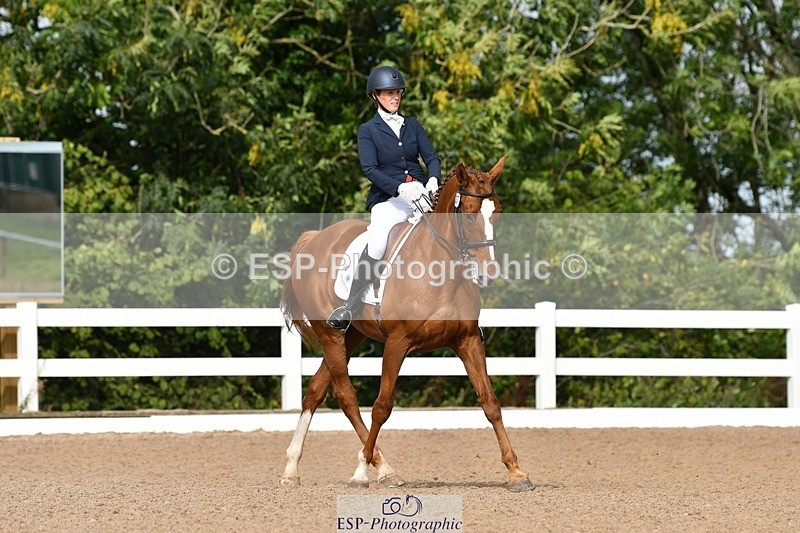 250906-103415-00663 - 037-Anna.PriceMajor.Flyer