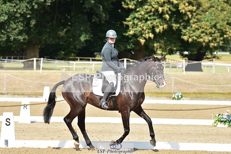 250719A-100210-03486 - 019-Bryony.Lovell-Williams-Broadtown.Man.In.The.Mirror