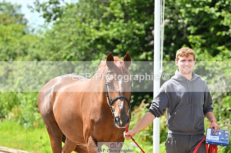 240718A-105241-01015 - Trot Up 11am to 12pm