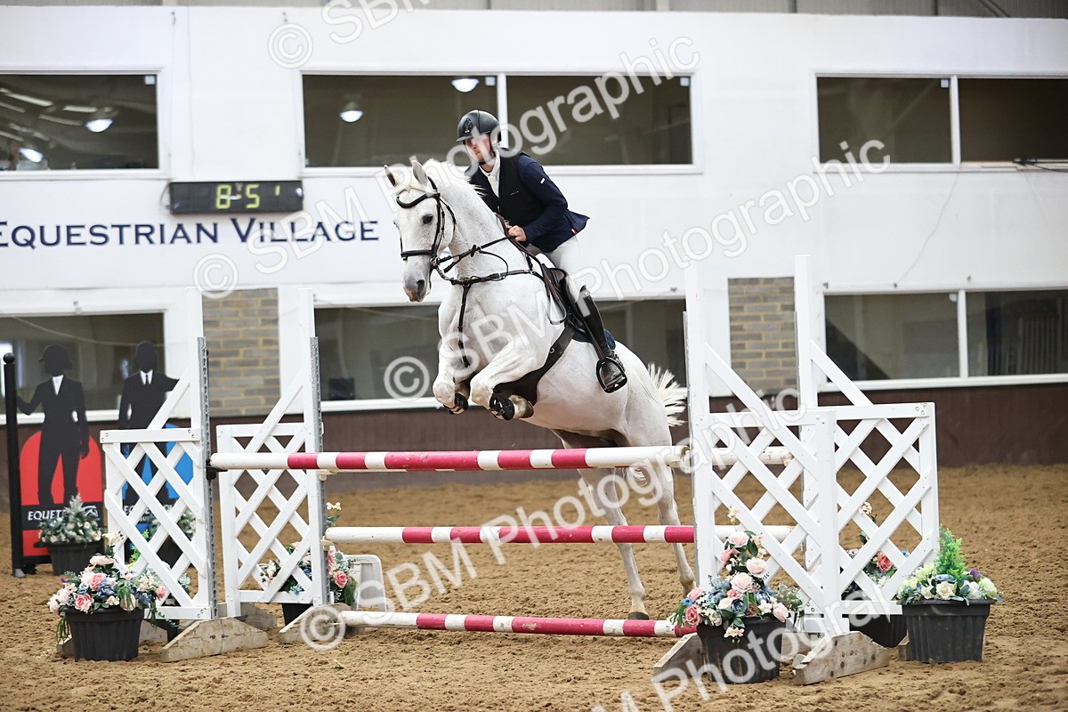 SBM_007251 - Class 19 - Senior Newcomers 1.10m