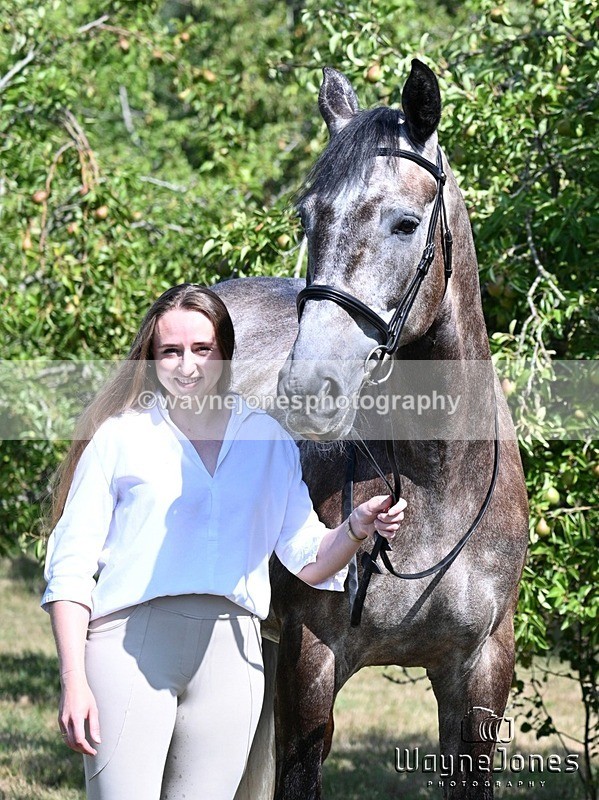 WJ7_2111 - Annable & Atlas 13-07-25
