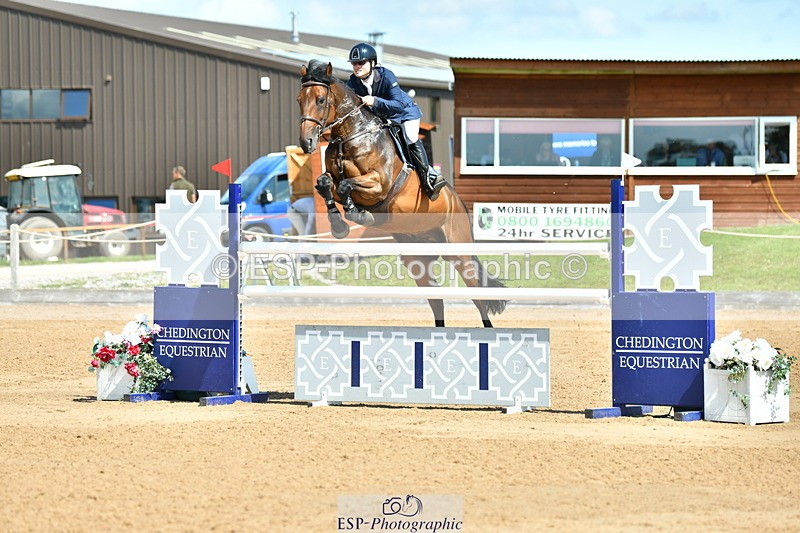 230720A-110232-02048 - Cls 5, 2 Star Medium 1.35m