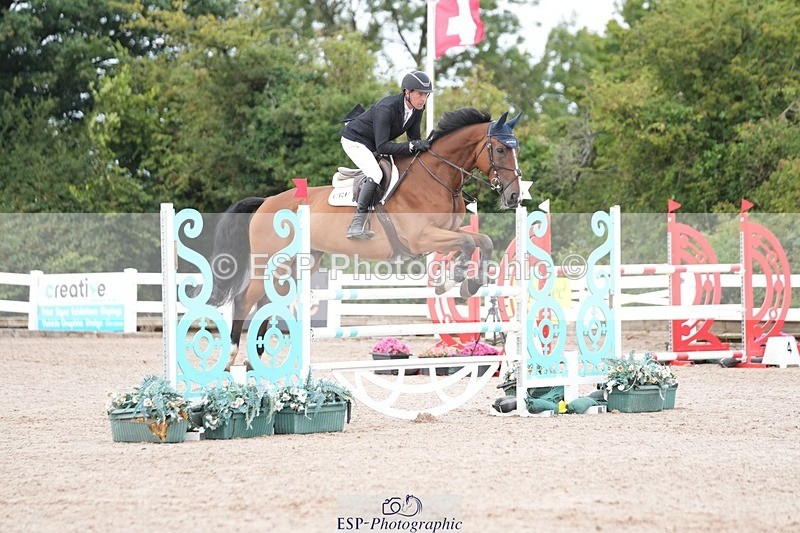 250720-092116-18122 - Cls16, 1 Star Silver Tour Accumulator