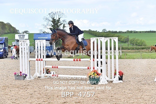 BPP_4757 - SUN CLASS 24 1.05m Amateur Championship Qualifier