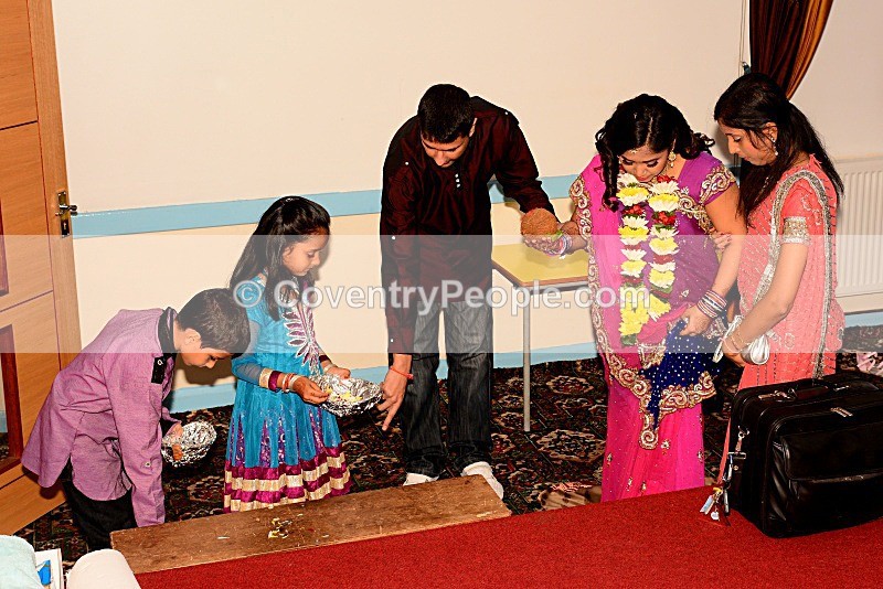 PAR-027 - Parekh Family
