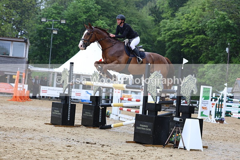 3E7A7561 - Class 9: Senior 1.30m open