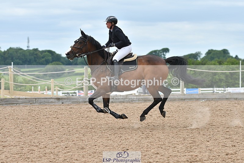 240609A-141742-06101 - Cls 19 Snr Foxhunter and 1.20m Open