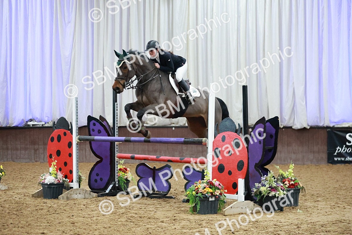 SBM_004500 - Class 17 - Senior Newcomers - 1.10m