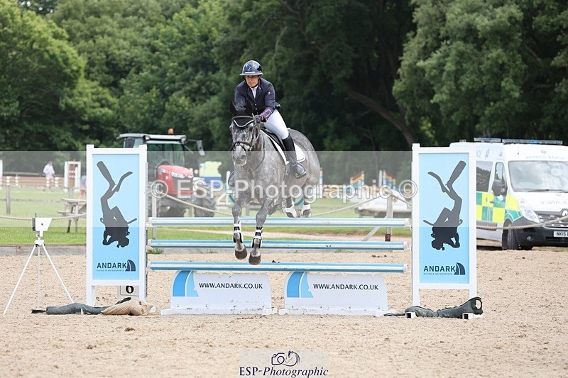 240711-120042-26509 - Cls 121 1.10m Open