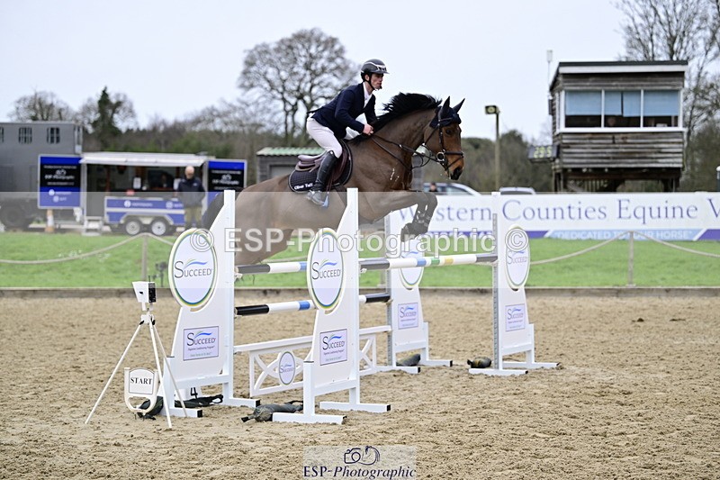 260214A-161222-01370 - 6 Foxhunter and 1m 20 Open