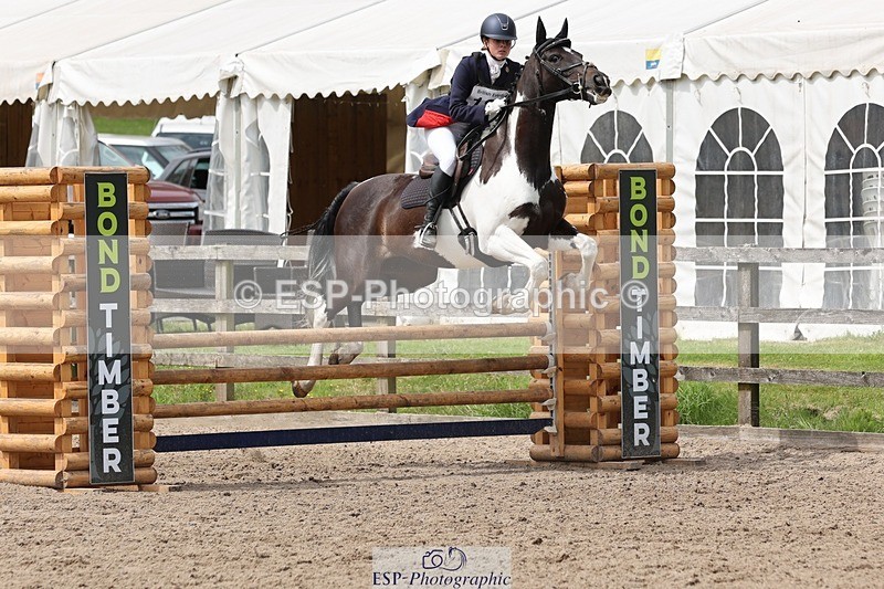 240803-142004-06039 - 185-Annabel_Taylor-LIQUORICE_ALLSORTS