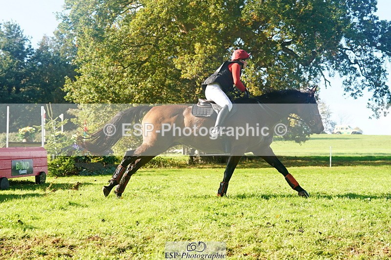 251025A-122538-19444 - F-420-Helen.Buckland