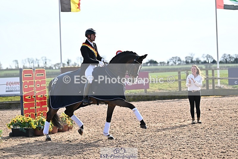 250404-155830-07339 - Cls 7 FEI Inter I Presentations