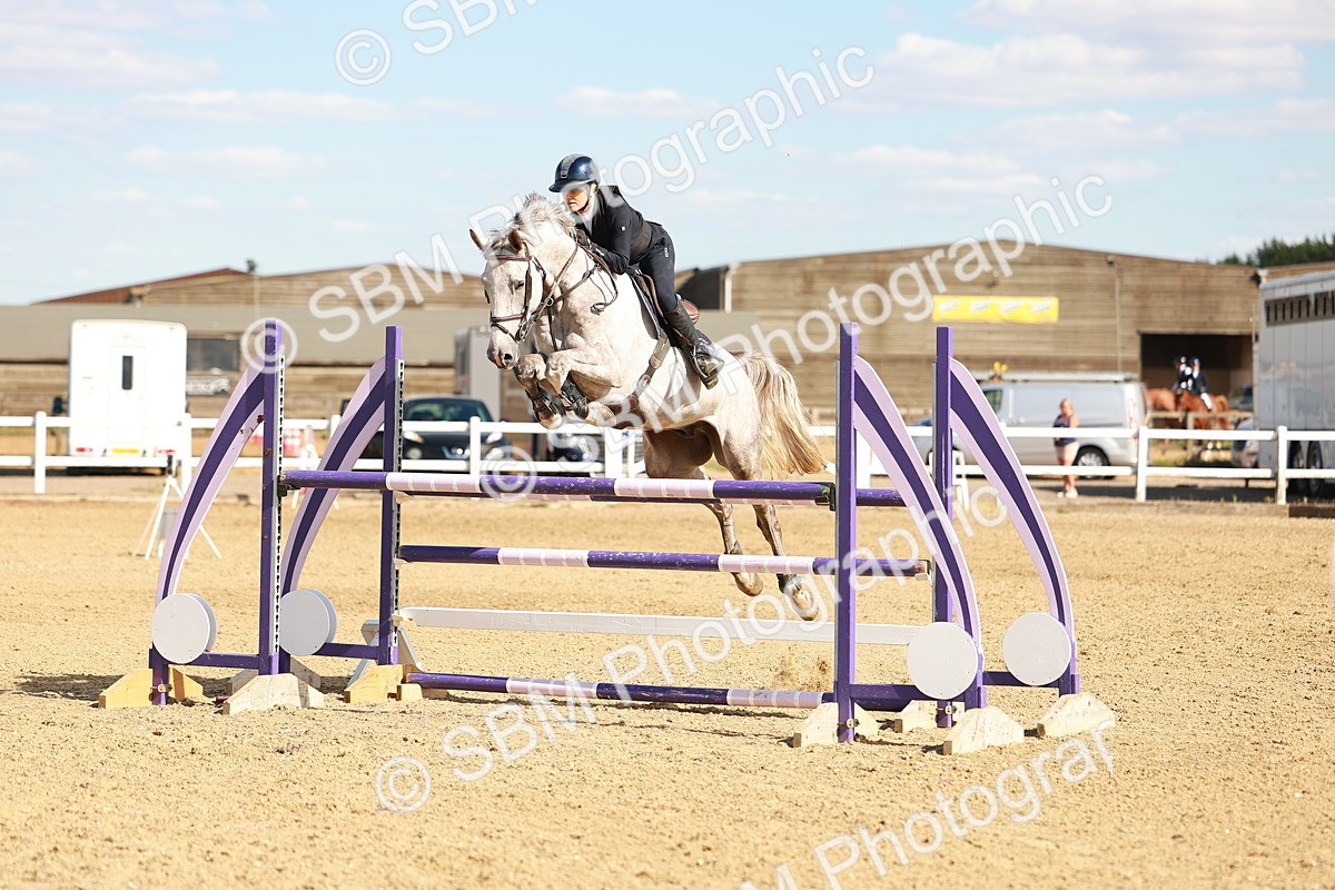 SBM_007621 - Class 5 - Senior British Foxhunter - 1.20m