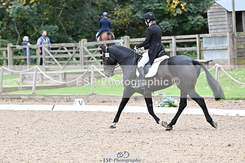 251022A-151938-00514 - B-111-Polly.Walker