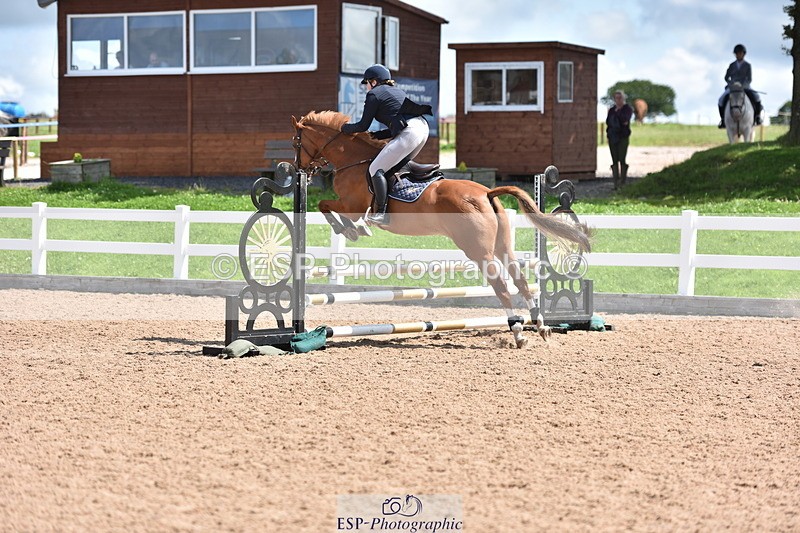 230806A-122016-01772 - Cls 19 Pony British Novice & 80cm Open