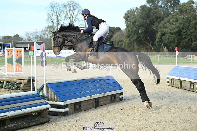 250309A-153329-02047 - Cls 03 90cm 15.05 to End