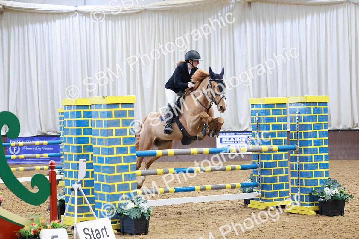 SBM_003571 - Class 11 - Senior Newcomers/ 1.10m Open