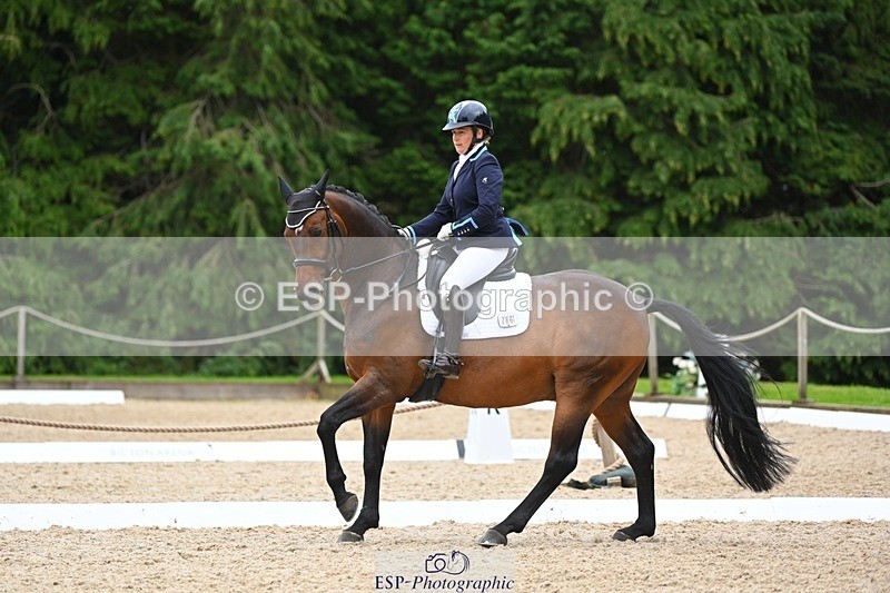 230813-171005-08579 - Cls 14 Medium Silver 16.45 to End