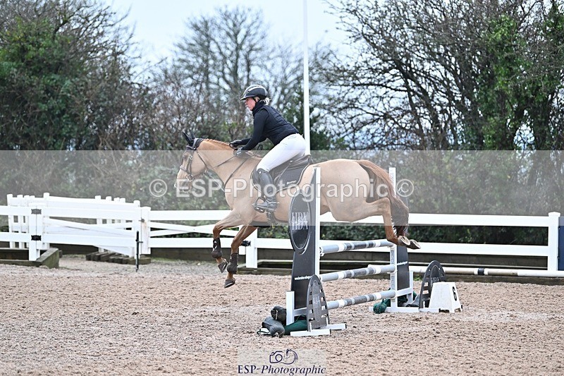 241127-100428-00127 - Cls 01A&B Brit Nov & 90cm Open