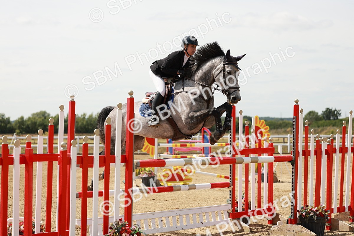 SBM_007906 - Class 4 - Senior Foxhunter - 1.20m Open