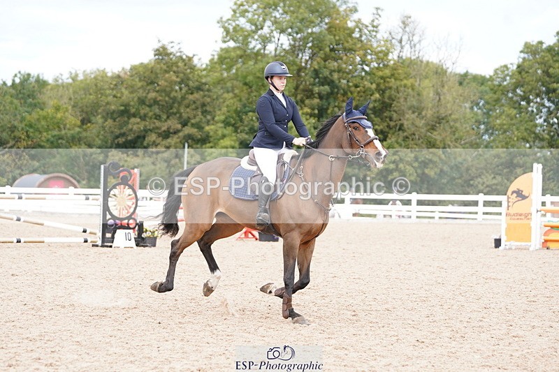 240915A-130600-10183 - Cls 35 1.05m Amateur Qualifier