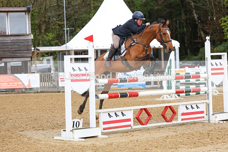 3E7A1621 - Class 7: Senior Newcomers/1.10m open