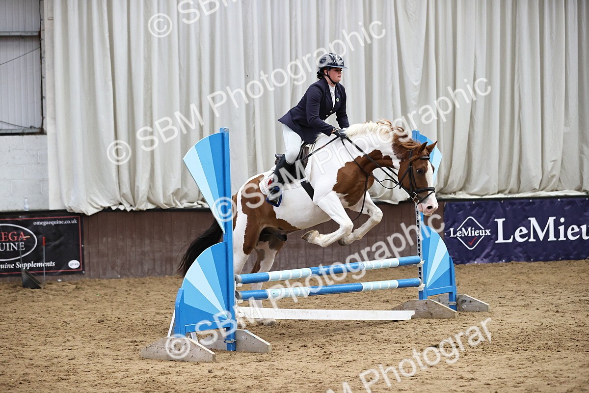 SBM_001698 - Class 5 - Henlow Veterinary Hospital 70cm