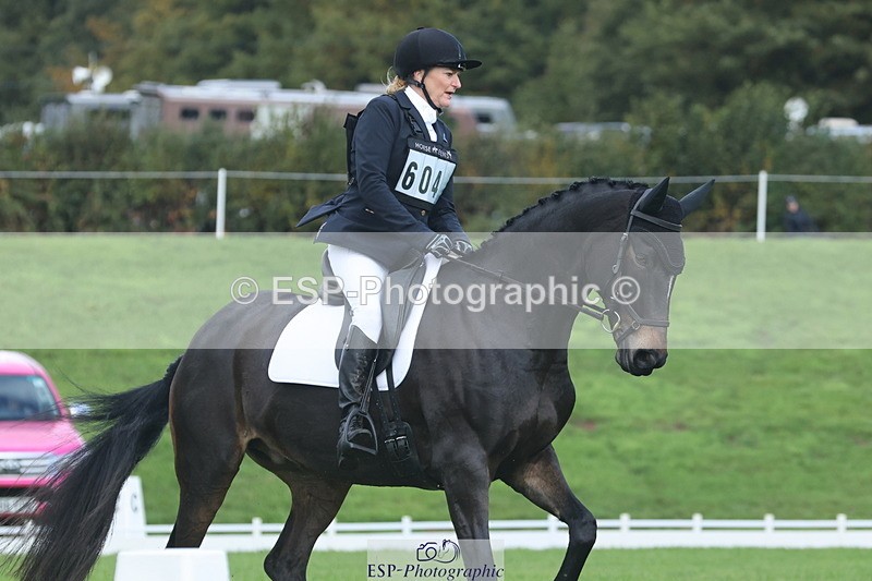 251023A-135050-04685 - H-604-Carolyn.Lodge