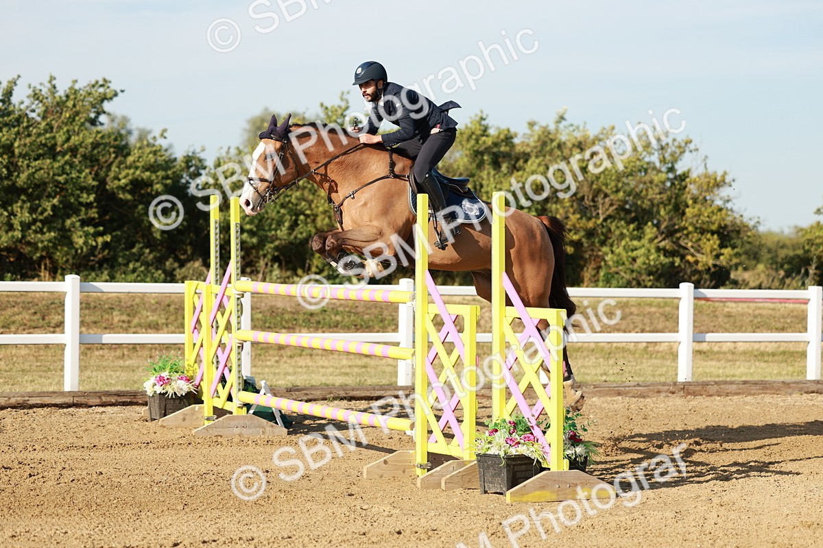 SBM_008812 - Class 6 - National 1.30m 1.40m Open Handicap