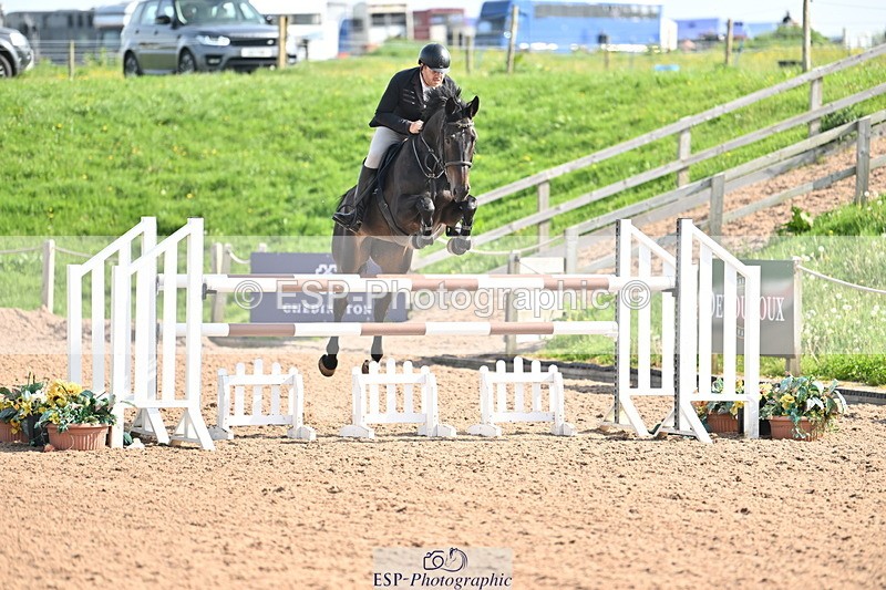 240510A-092627-04742 - Cls 20 Foxhunter