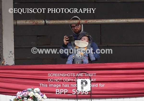 BPP_5998 - 3 Laura Meader