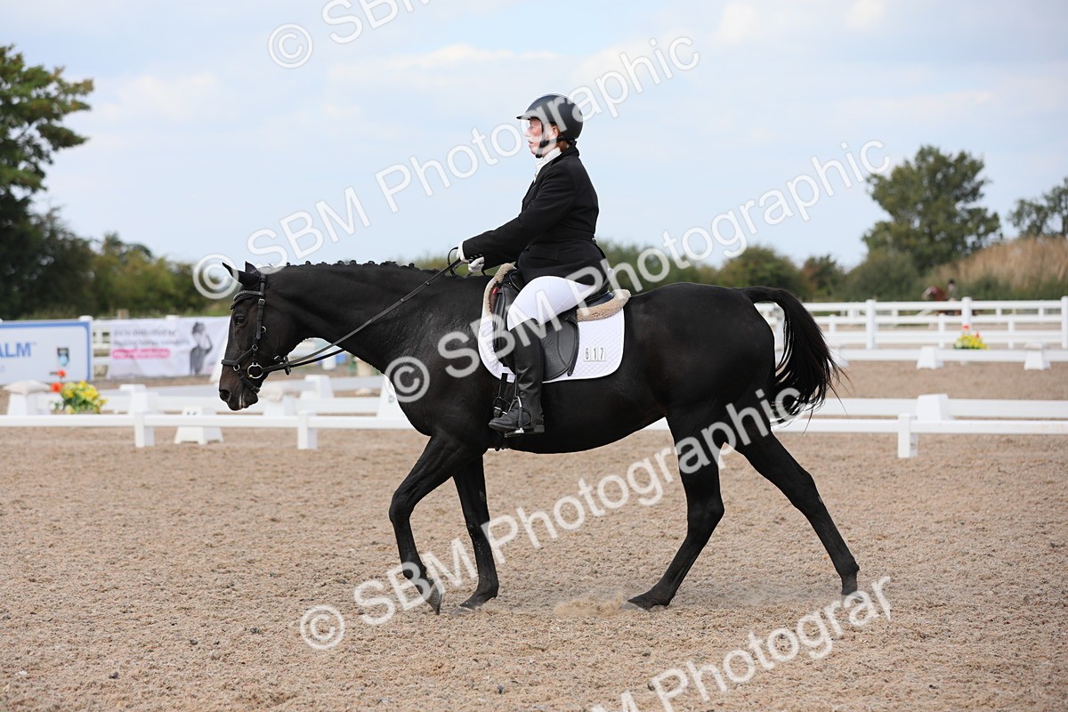 SBM_05838 - Class 32 Novice 1