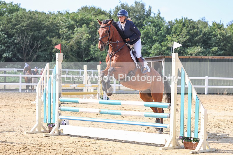 3E7A0556 - Class 4: Senior British Novice/90cm open