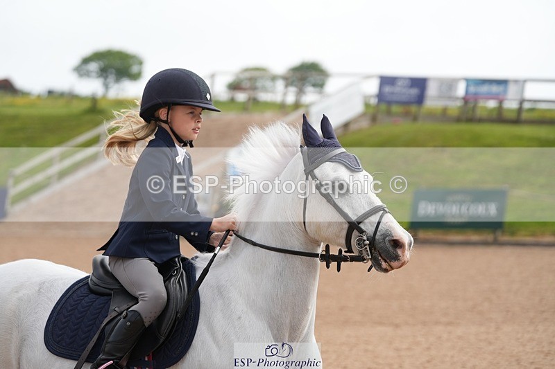 260523-100658-00034 - Cls 1 Pony Intro 70cm